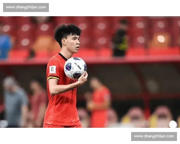 国足东亚杯名单公布:王钰栋领衔新星阵容,塞鸟压阵剑指新突破